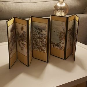 Chinese standing art display